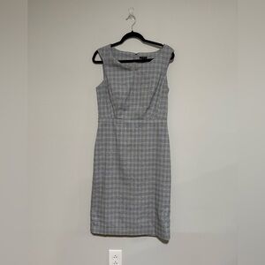 Ann Taylor Gray Plaid Sleeveless Sheath Dress 8 Tall Career Classic Academia